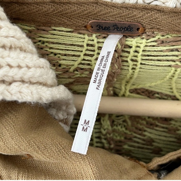 Pre-Loved FP Reno knit jacket
Size Med
Boho Button Artsy Academia jacket - Picture 11 of 14